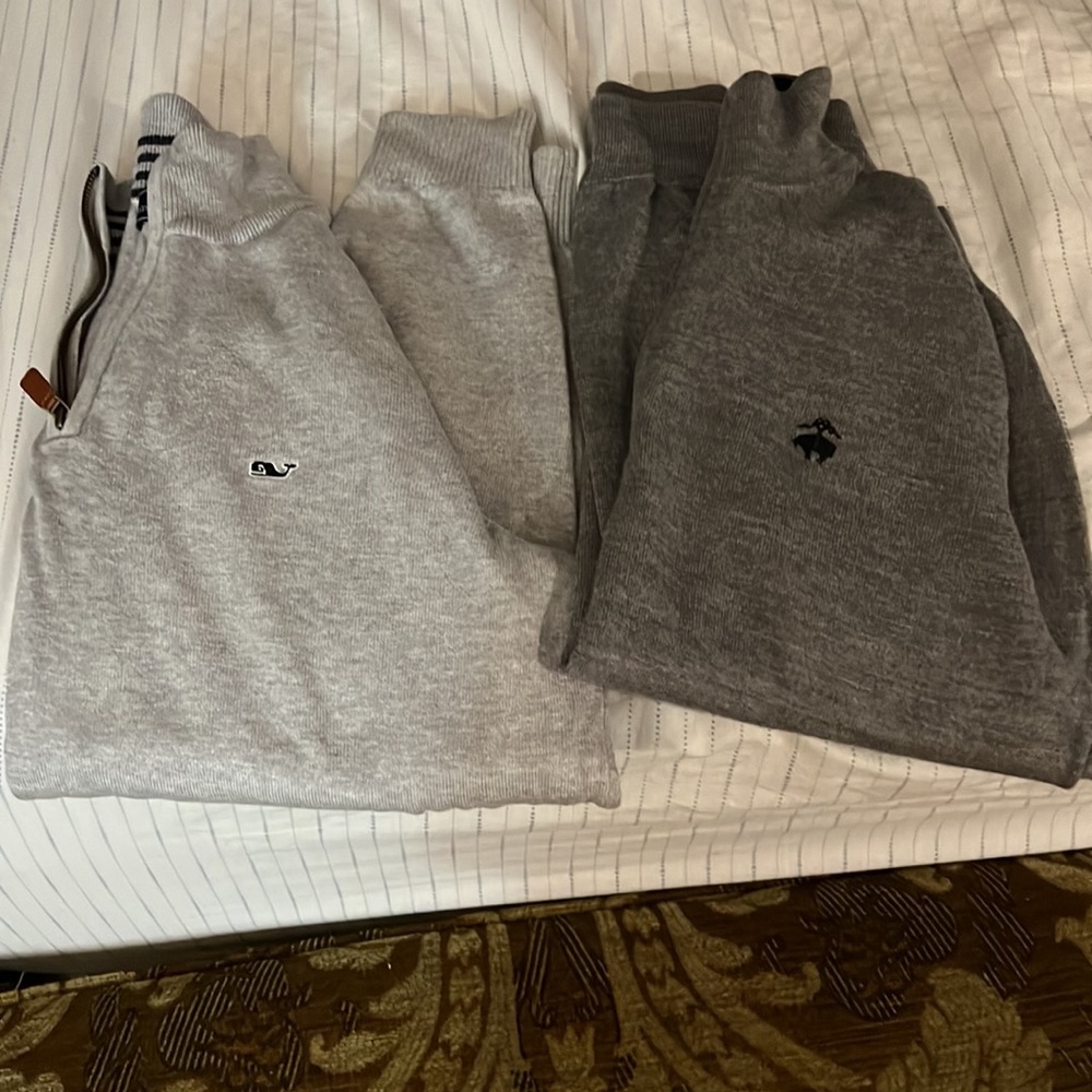 SOLD —————-2 Mens Quarter Zips